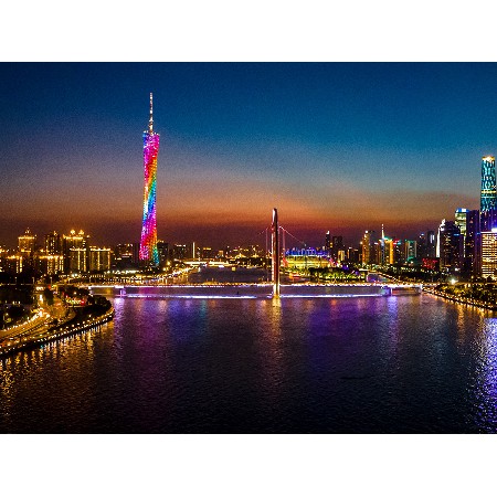 Night view of the pearl river in guangzhou
